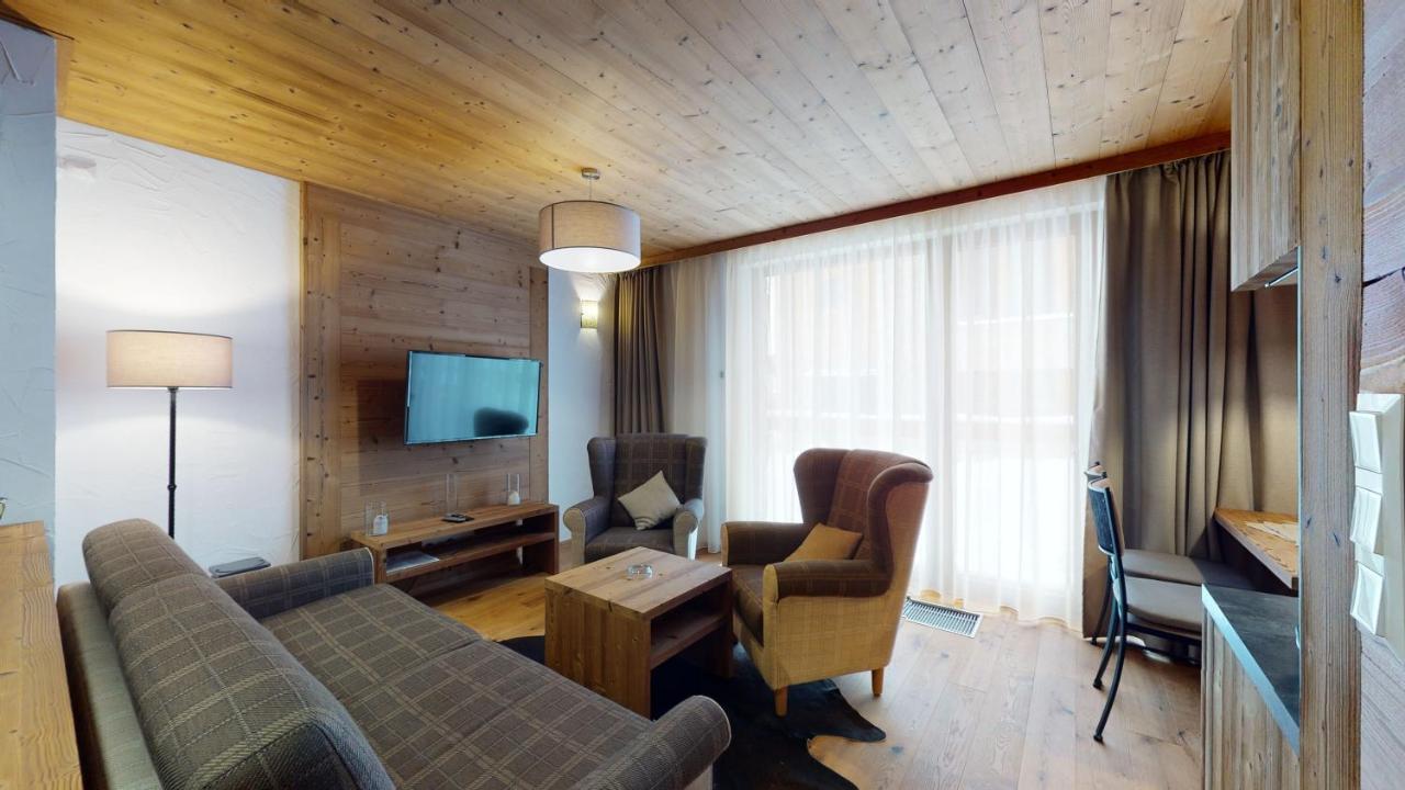 Apartmany Izijasna & Chalets ديمانوفْشكا دولِنا المظهر الخارجي الصورة